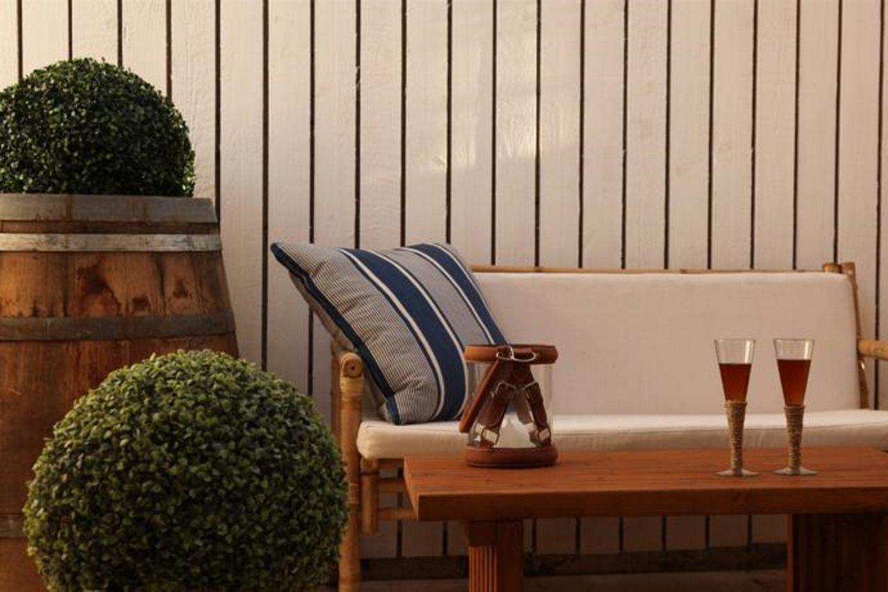 Dream Beach 98 Hotel And Spa Тел Авив Екстериор снимка